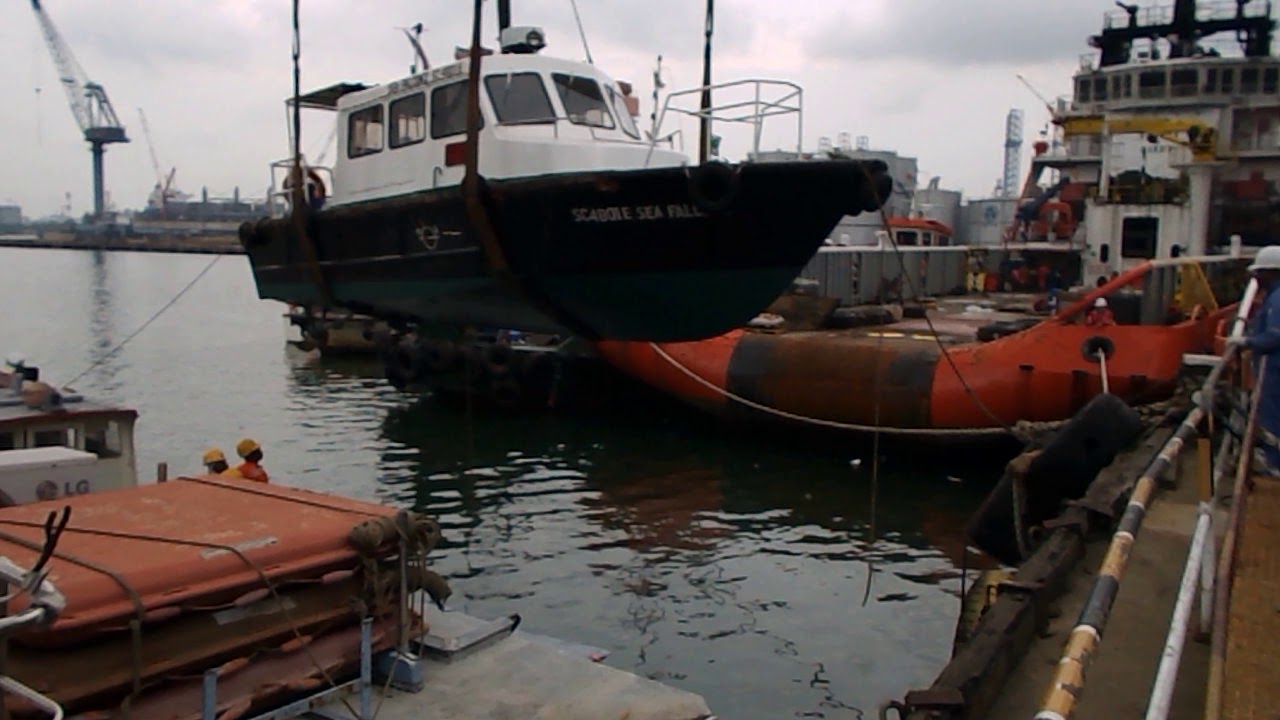 Lifting of boat after repair