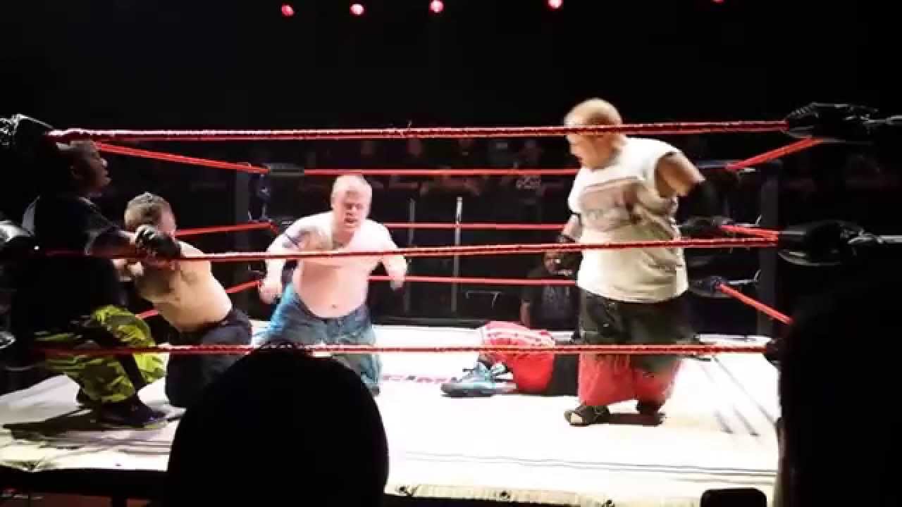 Midget battle royale