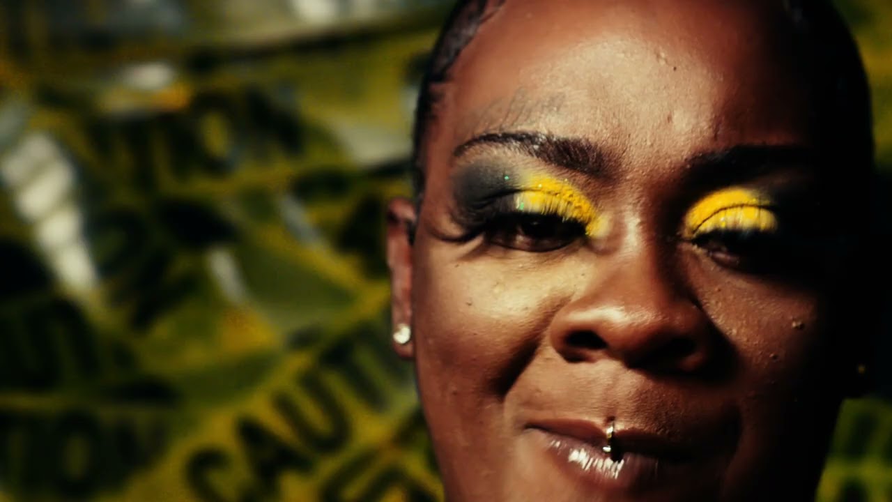 Miss Kush -  No Free Promo Visualizer