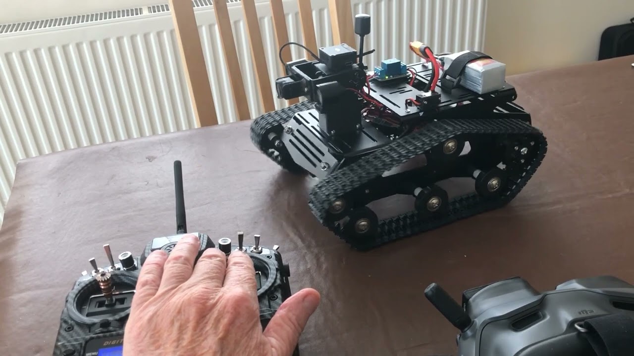 DFRobot Yuewalker Explorer Tracked Robot Build