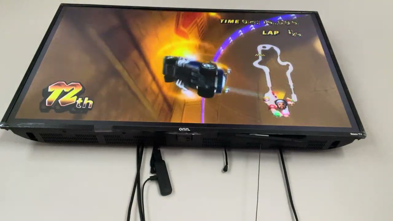 Mario Kart Wii - Alfonso Gets Last Place in Dry Dry Ruins