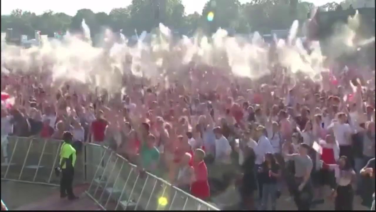 Crowd cheering