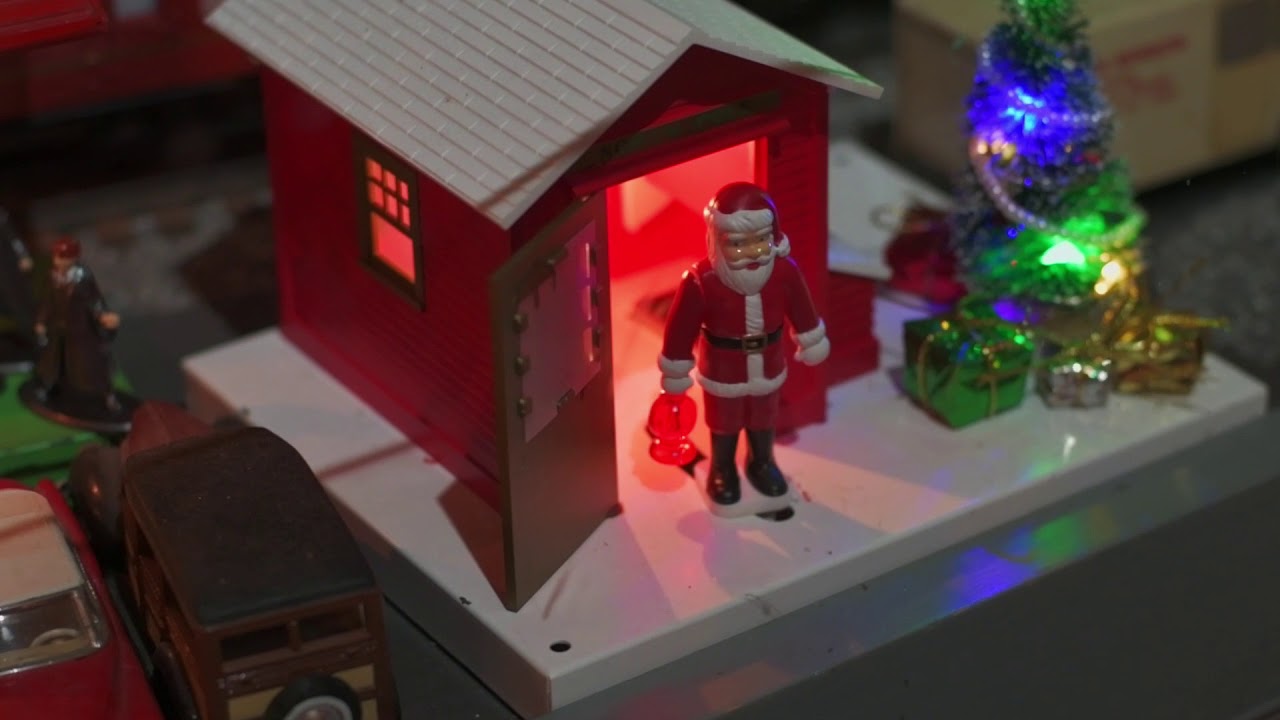 Spectacular Holiday Model Train Layout with Thomas & Friends plus Minions