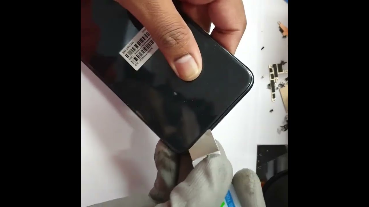 BATTERY PROBLEM  Fix Your Samsung Galaxy J4 Plus 🔋