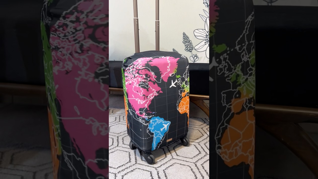 Capa de mala estampa travel colorida #capademala #viagem #aeroporto #dicasdeviagem #travel #trip