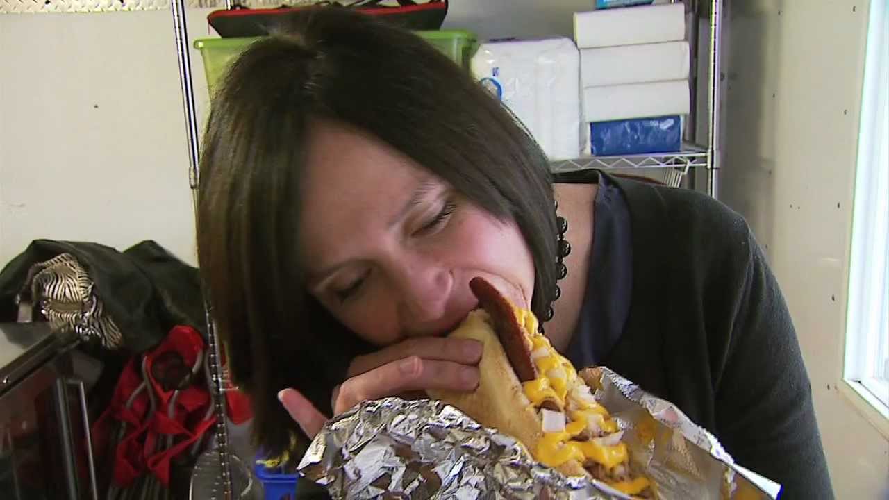 KTUU Alaska Bites International House Of Hotdogs!