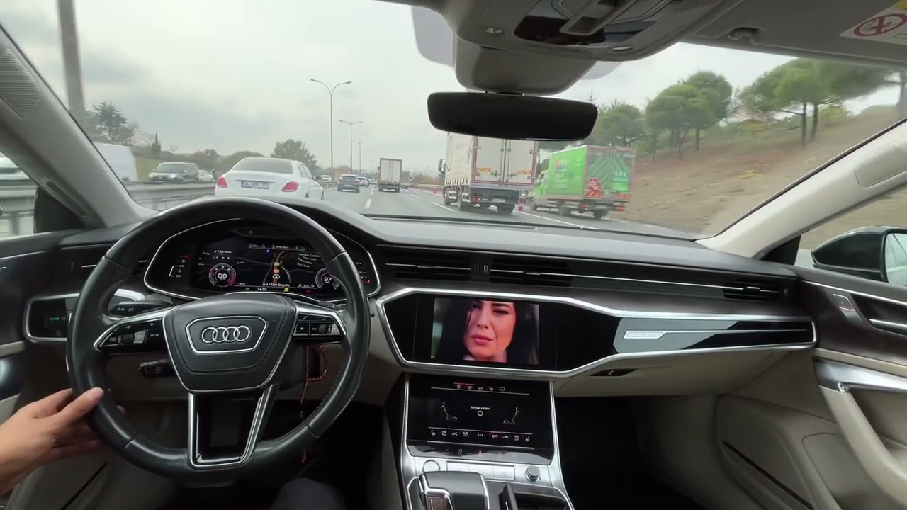 Audi A7 Araba Snap - Tuğba Karakuş Affet Beni
