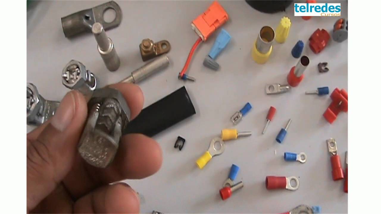 Conheça os principais terminais elétricos, conectores de emendas e as ferramentas utilizadas