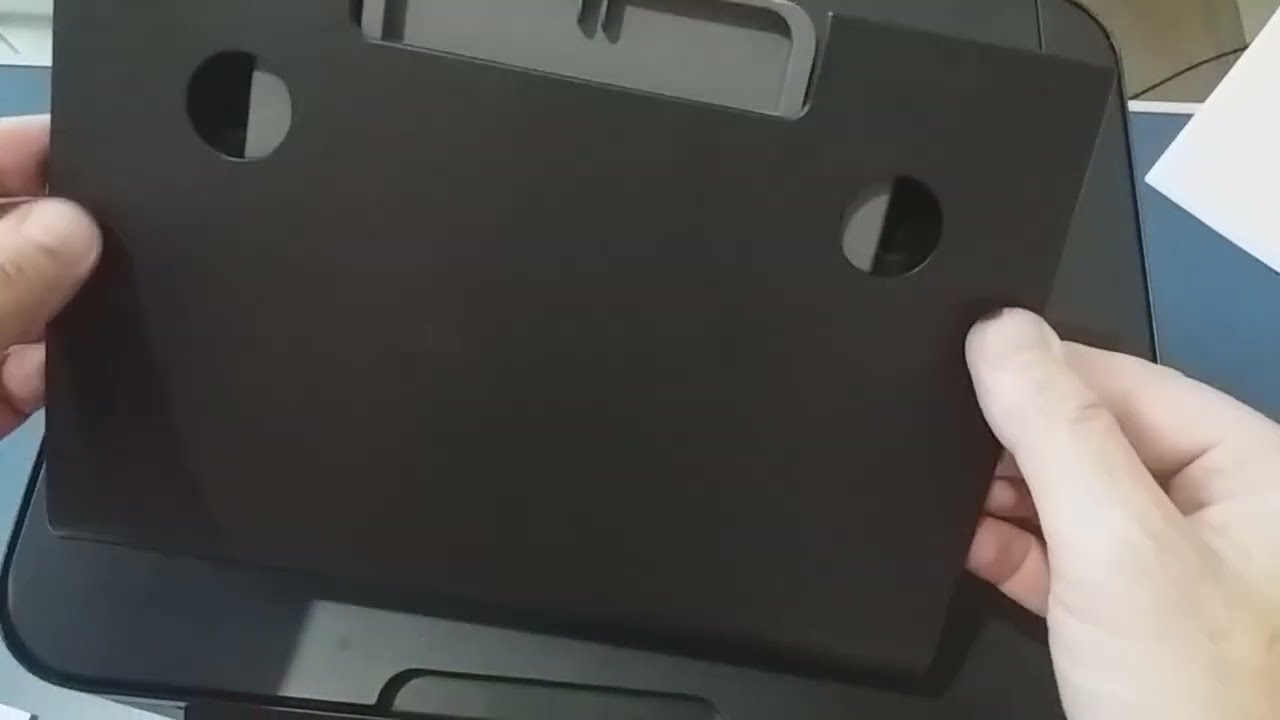 O que fazer quando a impressora Epson L4160 diz que tem papel preso?