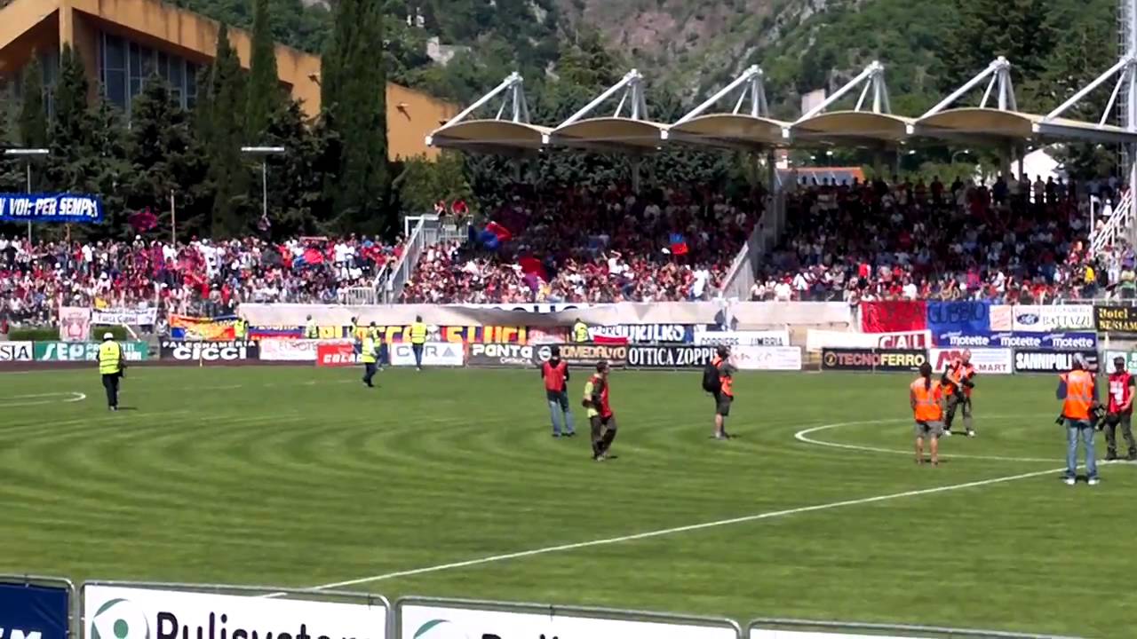 Lettura formazioni e ingresso in campo GuBBio vs Paganese
