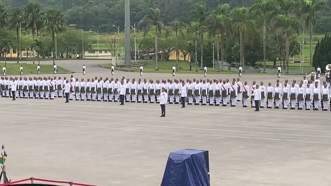 Istiadat Penganugerahan Panji-Panji 23 RAMD - Ketibaan PANGLIMA ANGKATAN TENTERA