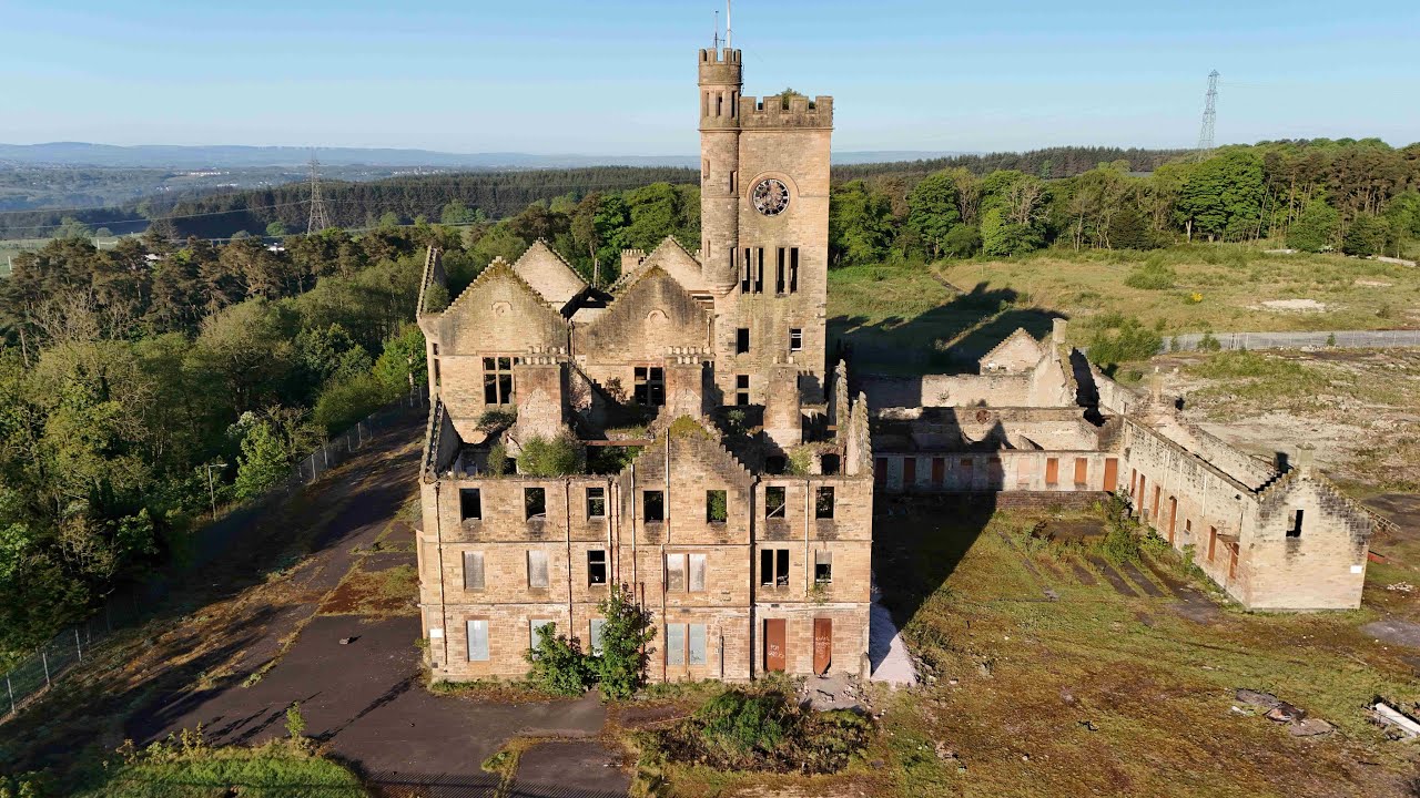 A FLIGHT AT HARTWOOD ASYLUM RUMOURED TO BE HAUNTED