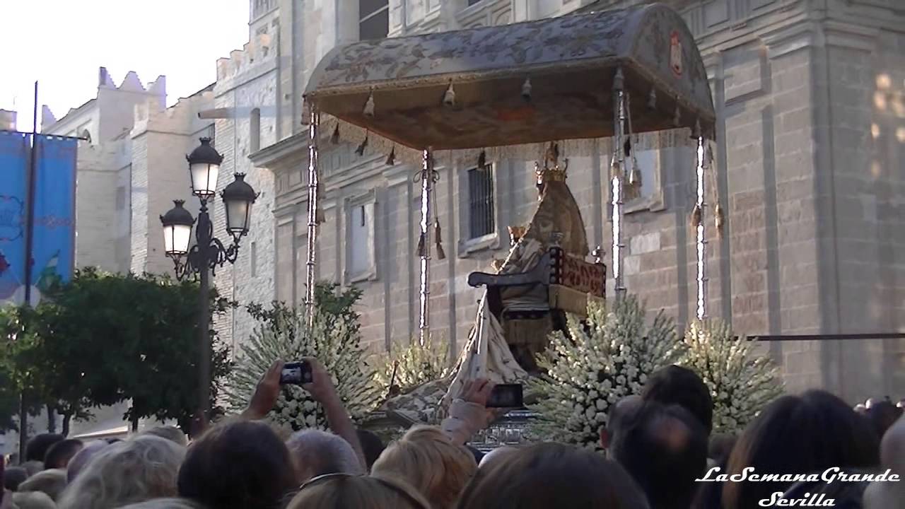 Virgen de los Reyes revirá Avenida de la Constitución 2013