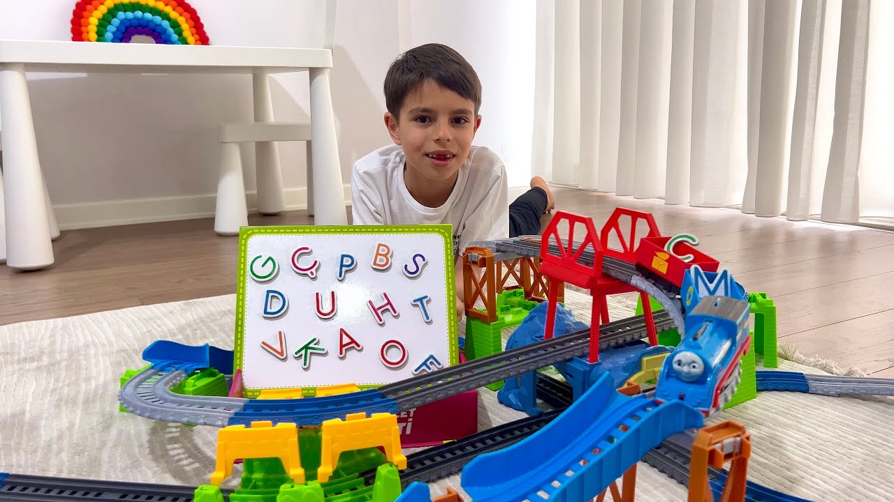 Çocuklar için Çok Eğlenceli Videolar! Emir Ela