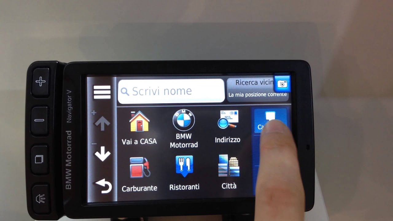 BMW Navigator V, screens , as seen at EICMA 2013 - MotoRAID.eu