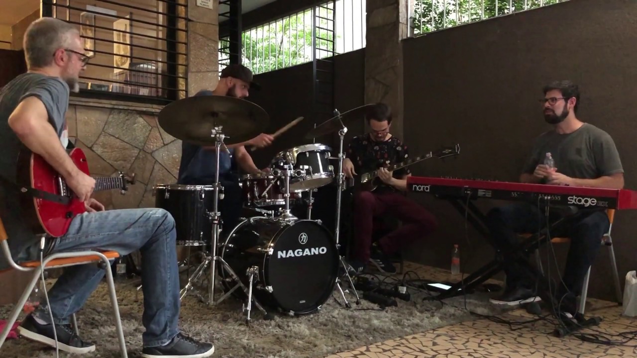 Manos Do Willie Dixon (Michel Leme) - Michel Leme, Felipe Silveira, Bruno Migotto e Bruno Tessele