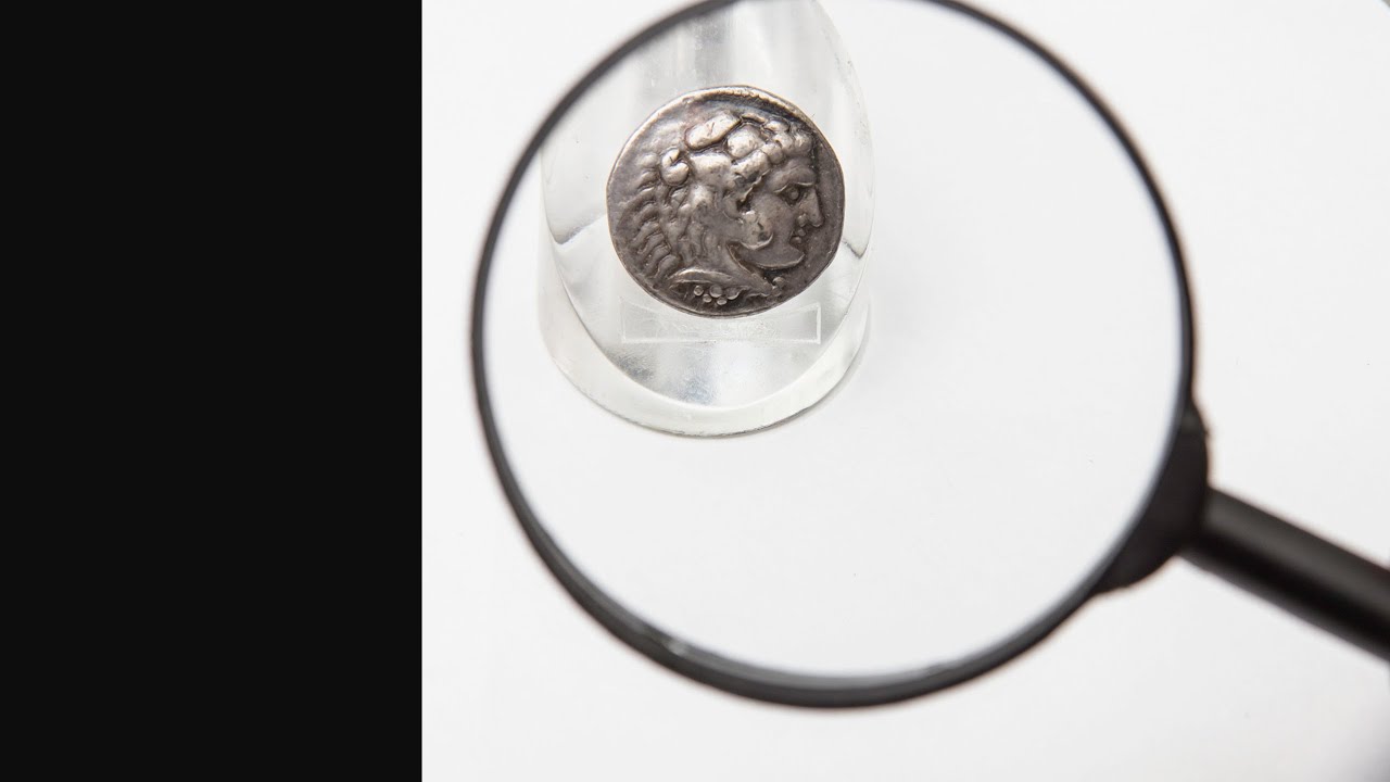 Long Table 88. The Nickle Numismatic Collection at the University of Calgary