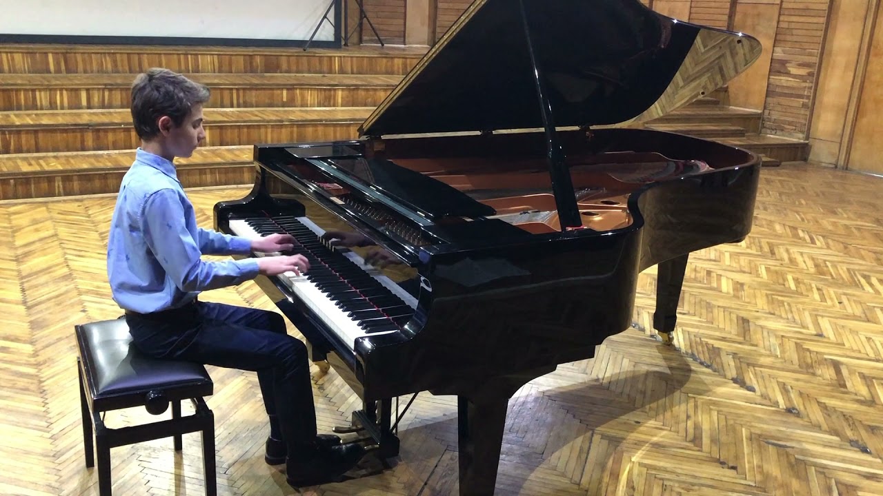 Ruben Ghidiceanu - Sarabande & Menuet, French Suite no.3 in B minor, J.S.Bach