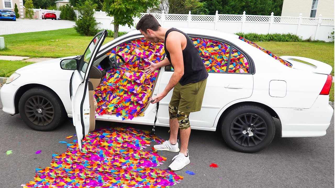 100,000 FEATHERS IN FRIENDS CAR PRANK
