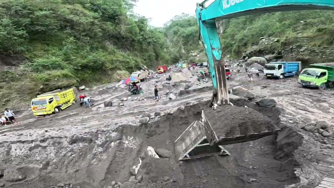 Sand mining part 913