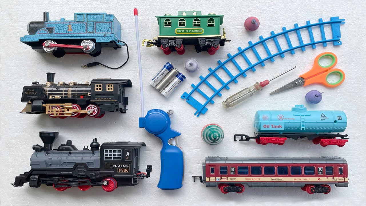 Unboxing Dan Merakit Mainan Kereta Api RC, Kereta Api Express, Kereta Api Thomas - Kereta Api Mainan