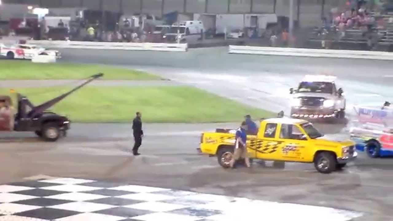 Sportsdrome Speedway Keep Kool 100 big time Figure 8 CRASH