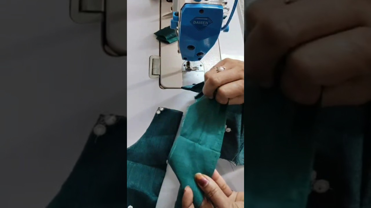 How to stitch parfect invisible shoulder joint for blouse 😍#blouseinvisibleshoulderjoint #blousetips