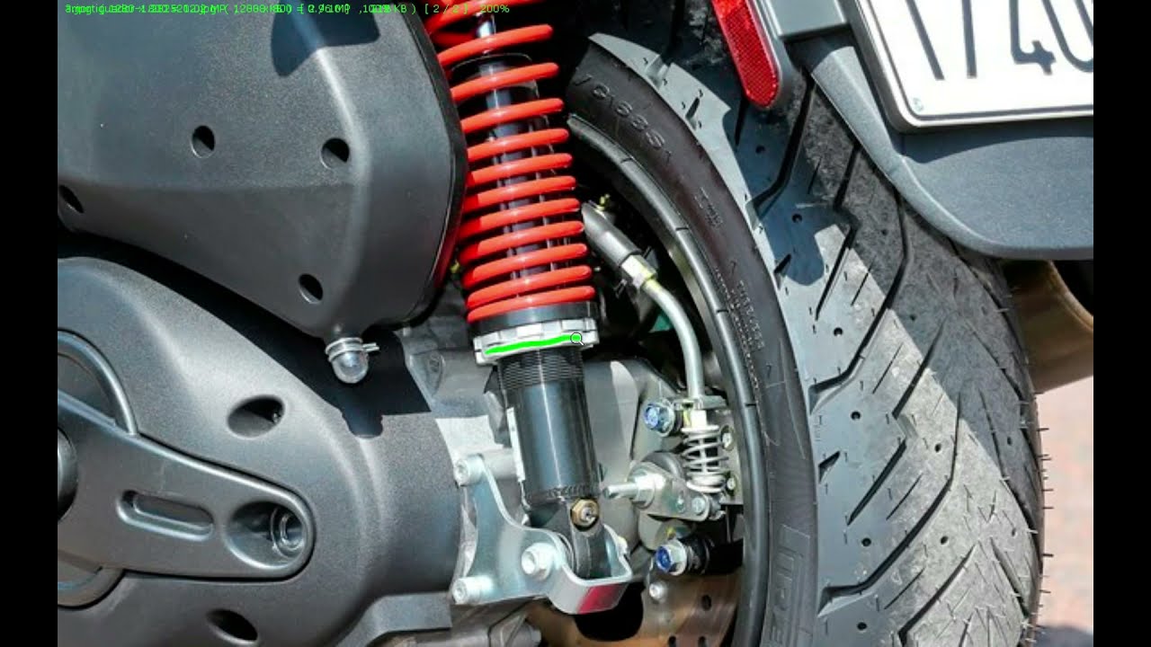 Piaggio Mp3 REGULACION AMORTIGUADOR TRASERO DE GAS PIAGGIO MP3 500 HPE. Adjusting  gas shock absor