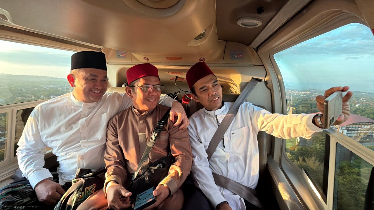 Demi Dakwah! Ustaz Abdul Somad Keliling Sumatera Selatan Naik Helikopter