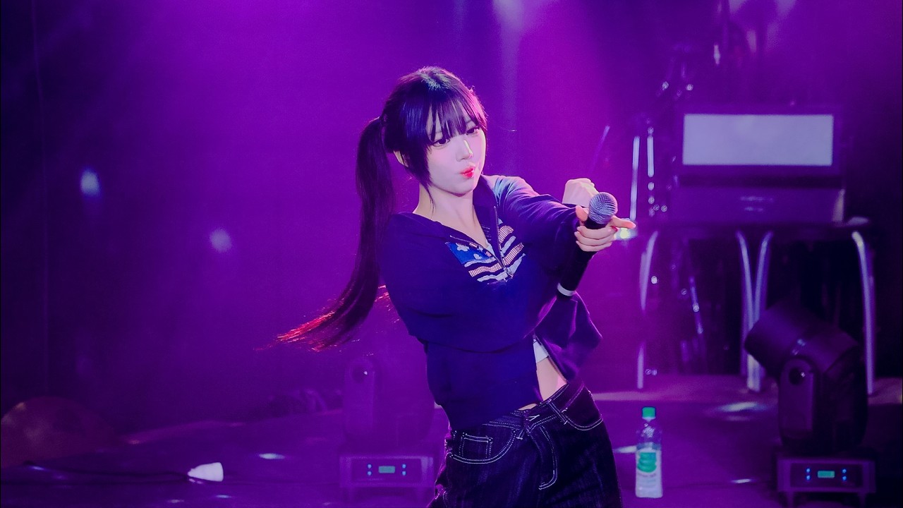 260225 RAY - バタフライエフェクト/Butterfly Effect 카나 FANCAM