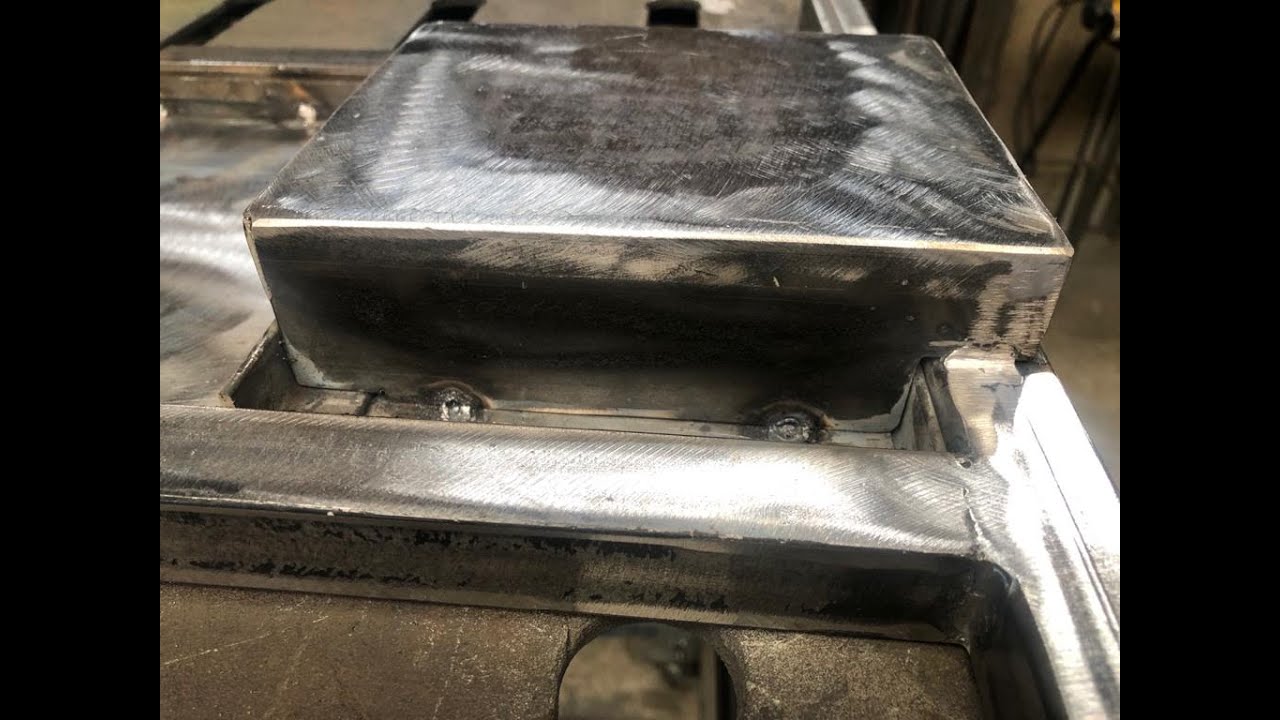 COMO FABRICAR UNA CAJA PARA CHAPA PUERTA HERRERÍA(JIMBO'S  TALLER)