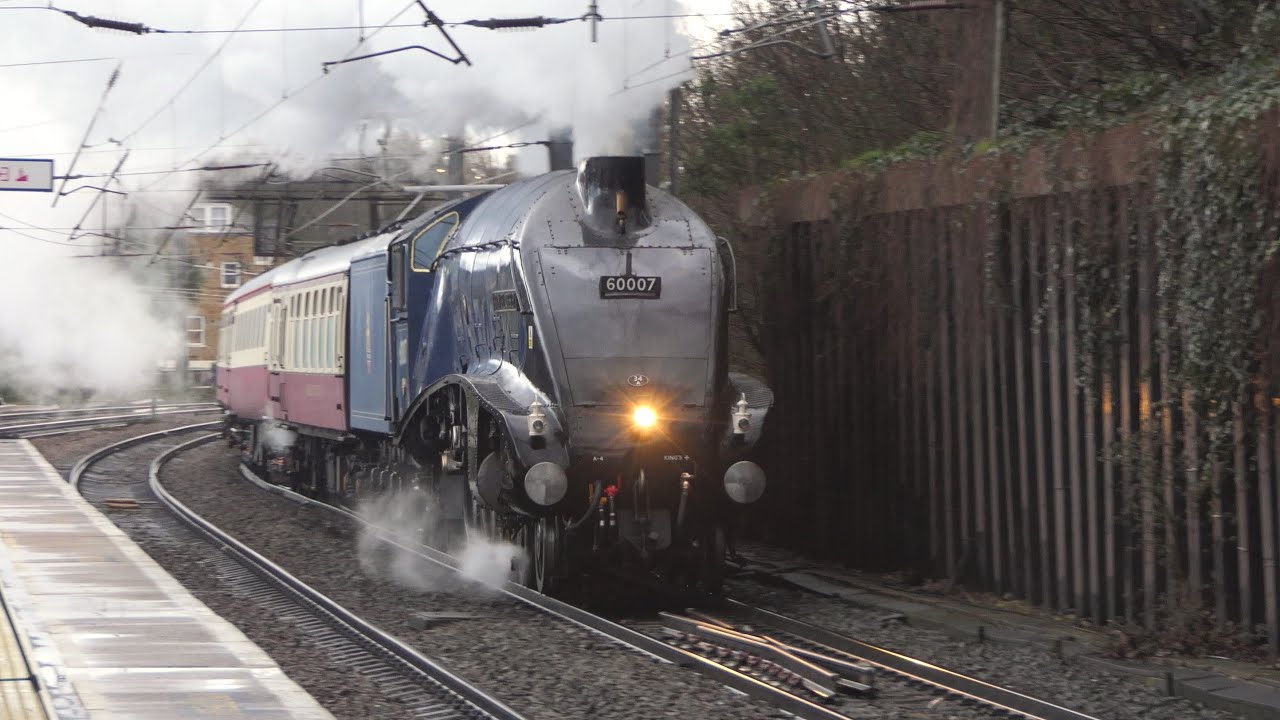 60007 SIR NIGEL GRESLEY in NORTH LONDON  |  Steam Dreams London King's Cross - York  |  2 March 2024