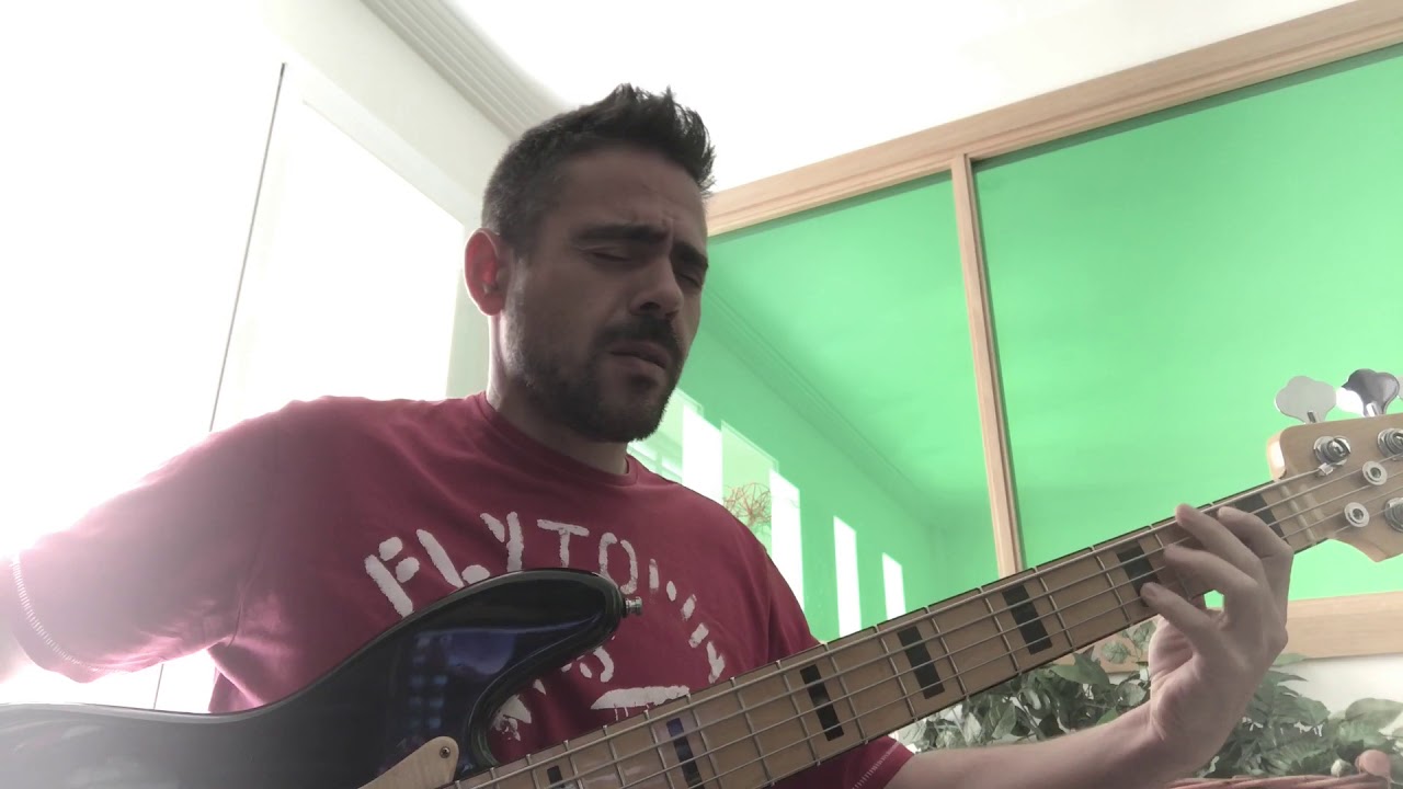 El Blues del autobús ( MIGUEL RÍOS ) BASS COVER