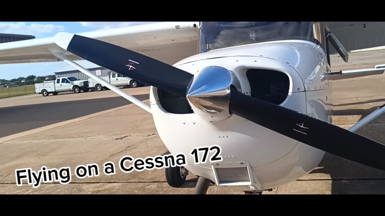 My first flight on a Cessna 172! (Discovery flight plus face/voice reveal?)