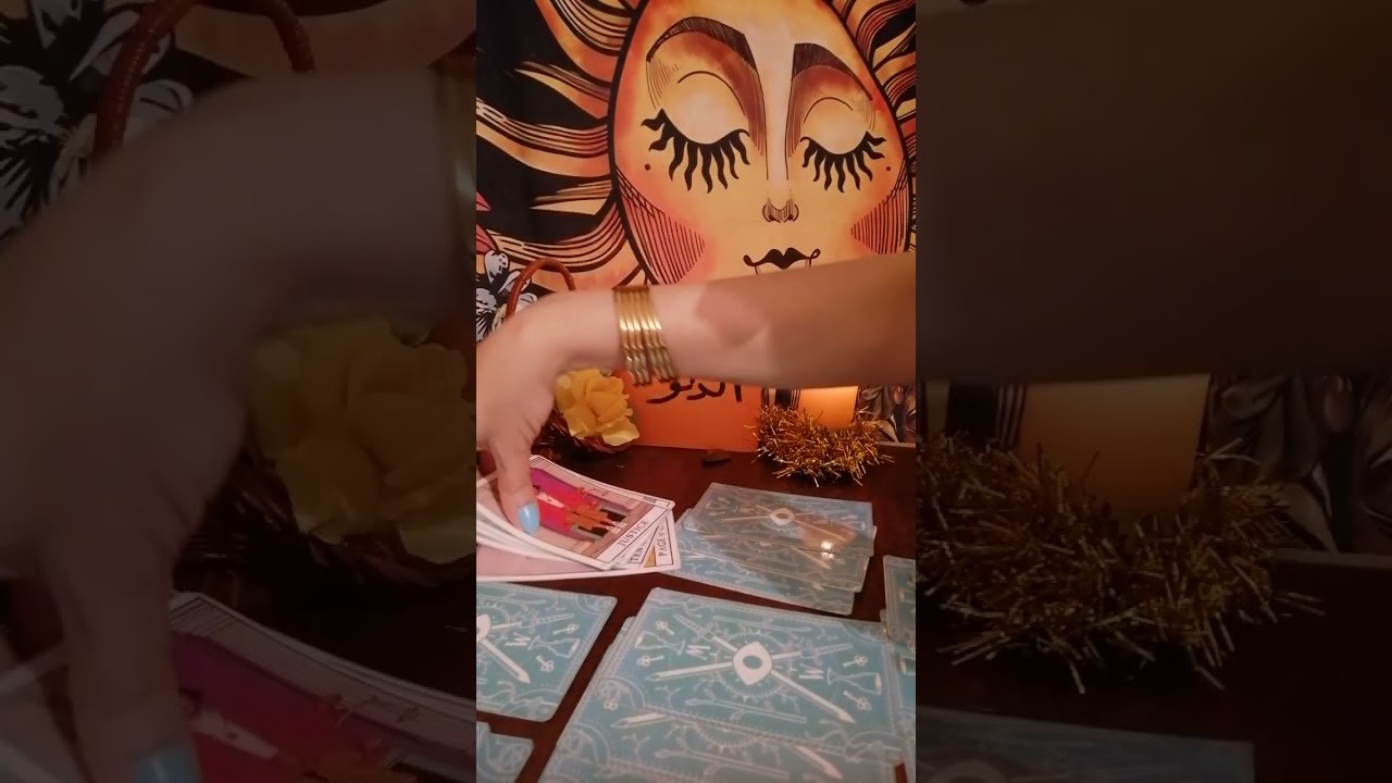 برج الدلو🍎طاقتك وطاقه الشخص اللي ف بالك وهل بيفكر فيك ونيته وخطواته وهل جاد ومصير العلاقه بينكم