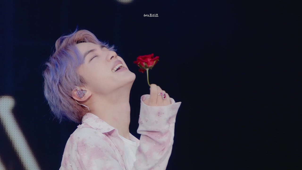 [방탄소년단(BTS)] 작은 것들을 위한 시(Boy With Luv) 교차편집 Stage Mix