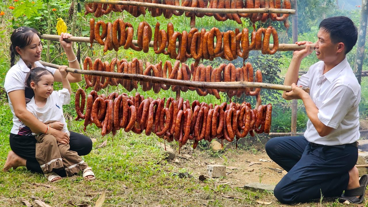 Making Smoked Sausage at Home – Timeless Flavor, Long-Lasting, and a Warm Family Dinner | Ly Phuc An