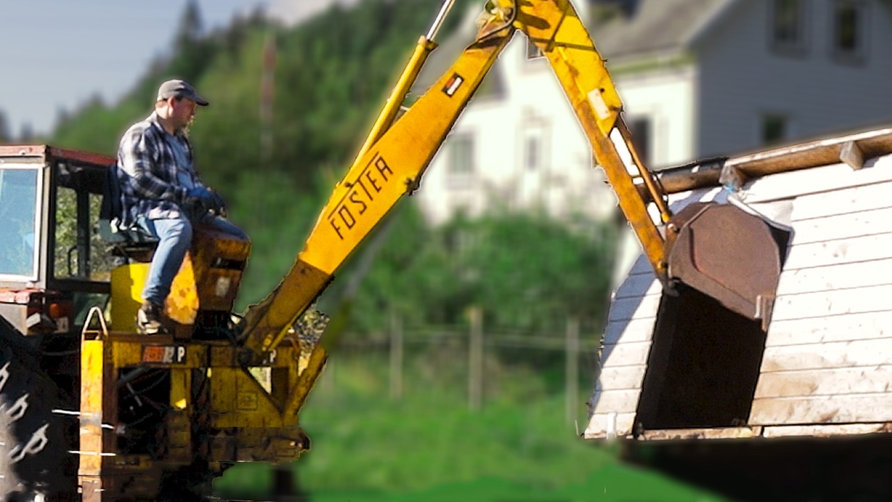 FIXING the PIG house with a TRACTOR what could go WRONG???