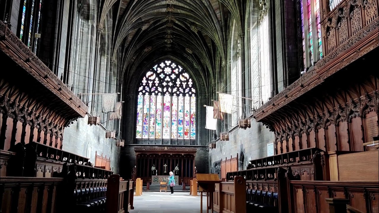 Inside the stunning 860 years old Paisley Abbey