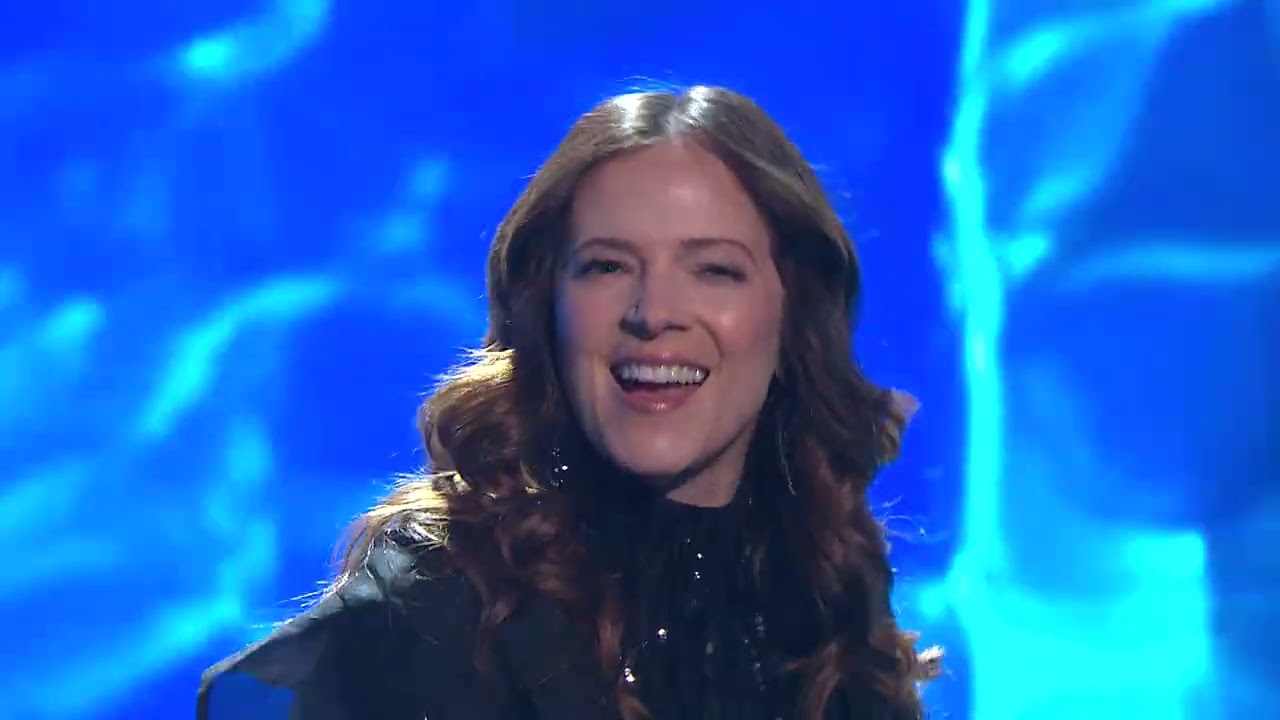 Nina Pu&scaron;lar: ZDAJ SI UPAM (glasbeni nastop iz oddaje Nedeljsko popoldne na TV SLO 1)