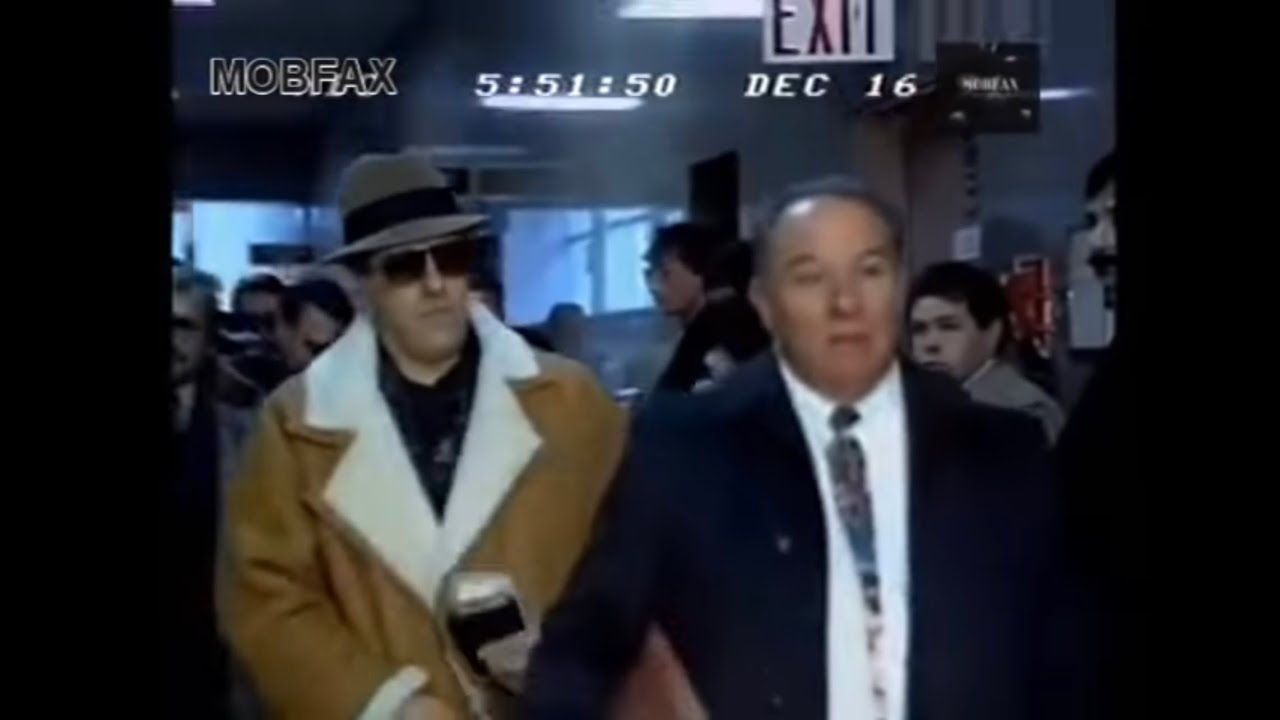 Colombo Mob War: Vic Orena & Carmine Persico (1991)