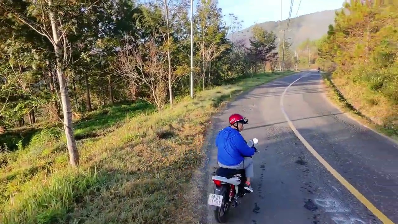 1 vòng hồ Tuyền Lâm,Suối Tía