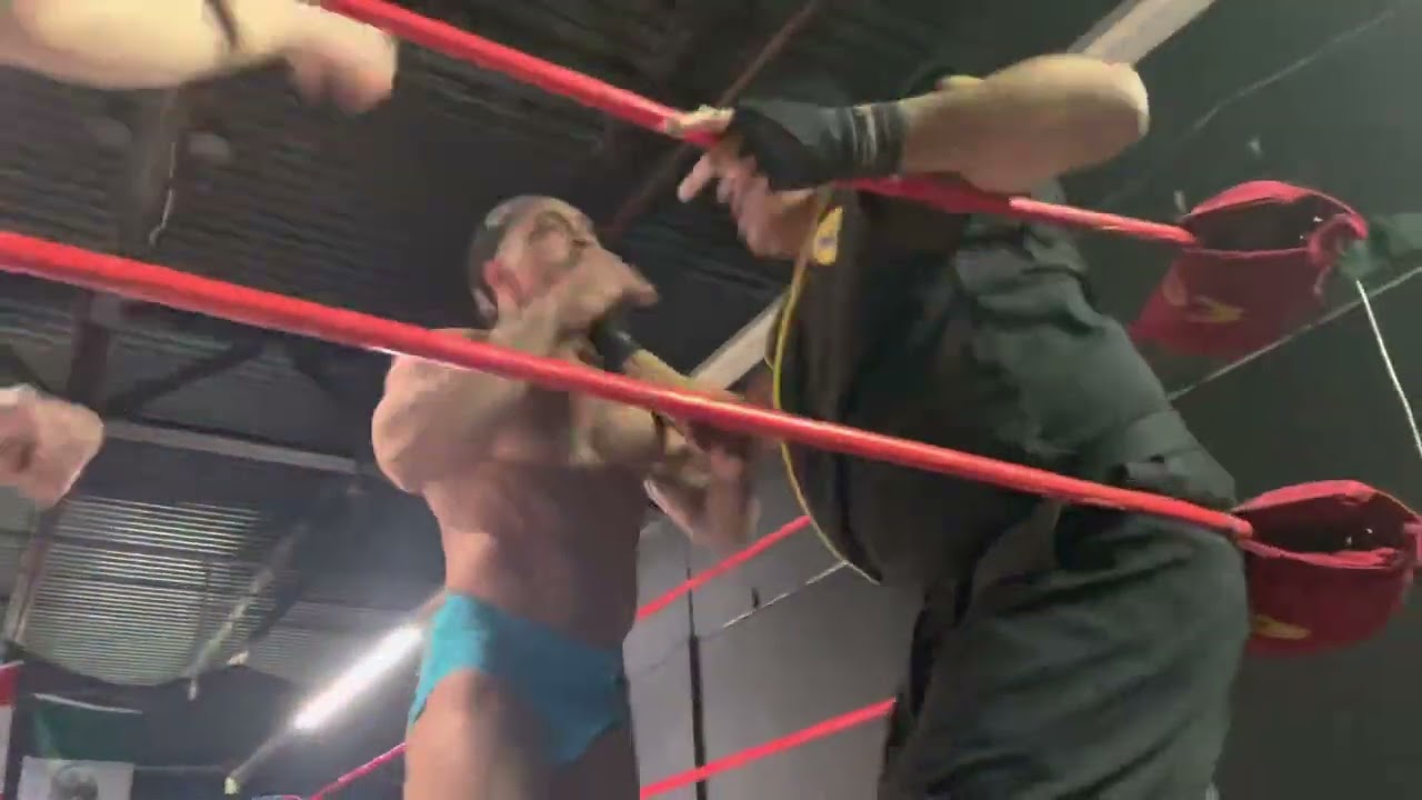 LJ vs Lamario Starr (UCW)