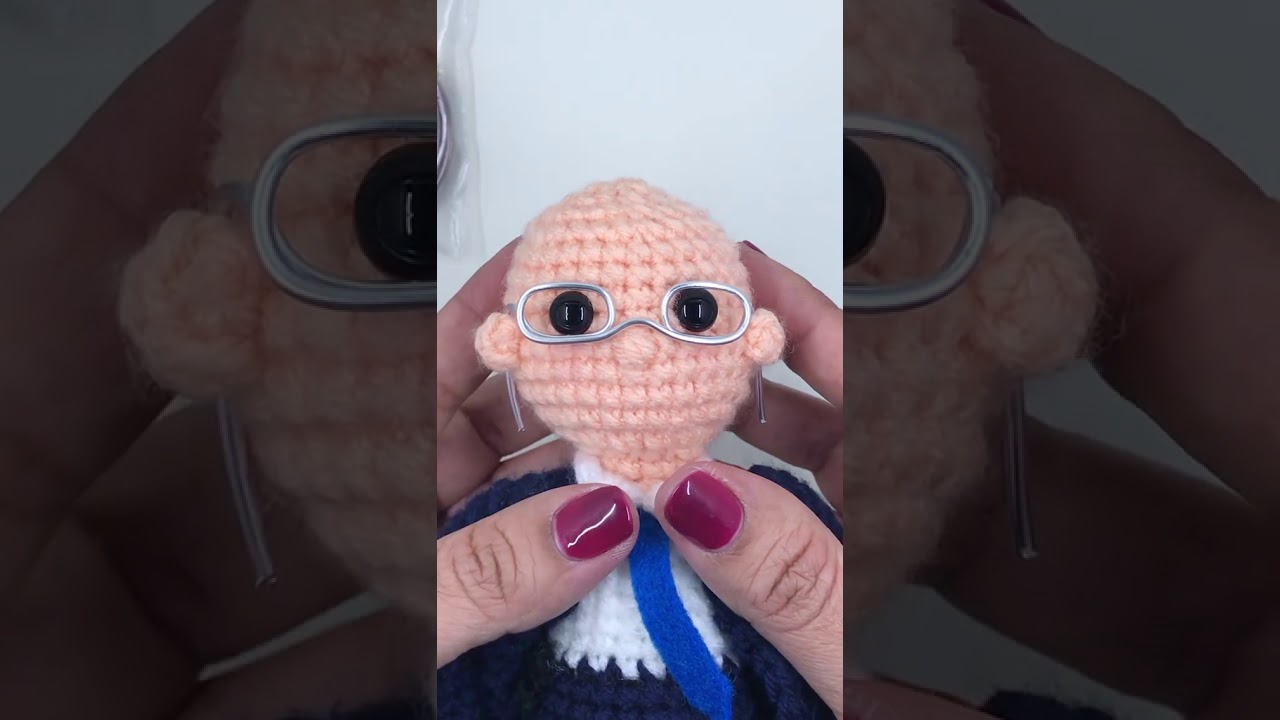 How to shape wire into glasses for the crochet Bernie's Mittens doll pattern