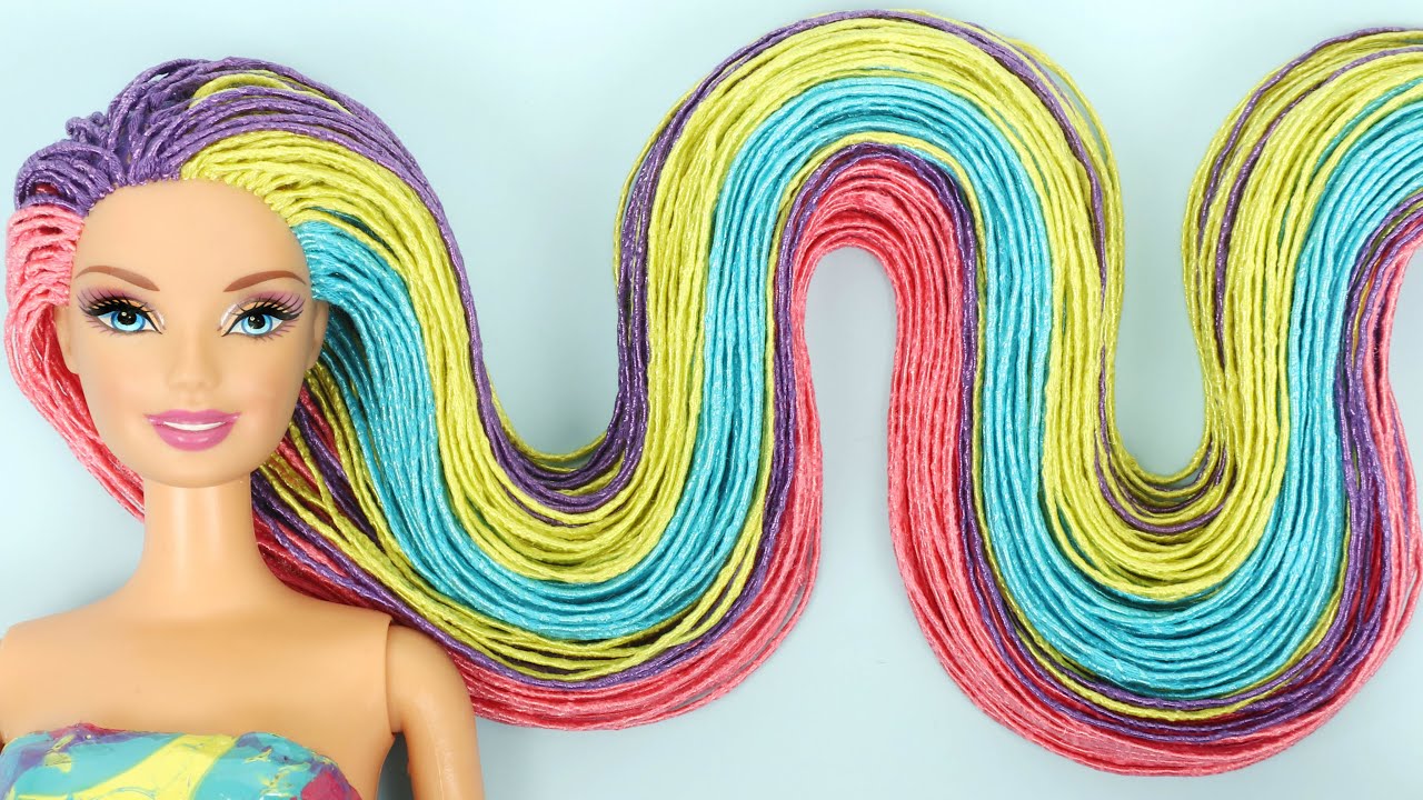 VESTIDO E PENTEADO INCRÍVEIS - Truques de Barbie DIY, Arco íris de Cabelo Comprido, Roupas, Sapatos