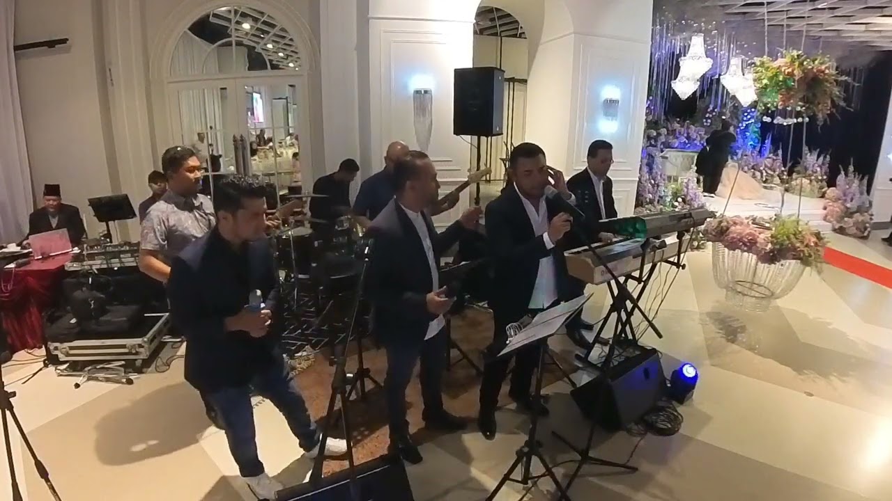 Bunga, Hakikat Sebuah Cinta & Kembali Merindu by The Upbeat Syndycate Band
