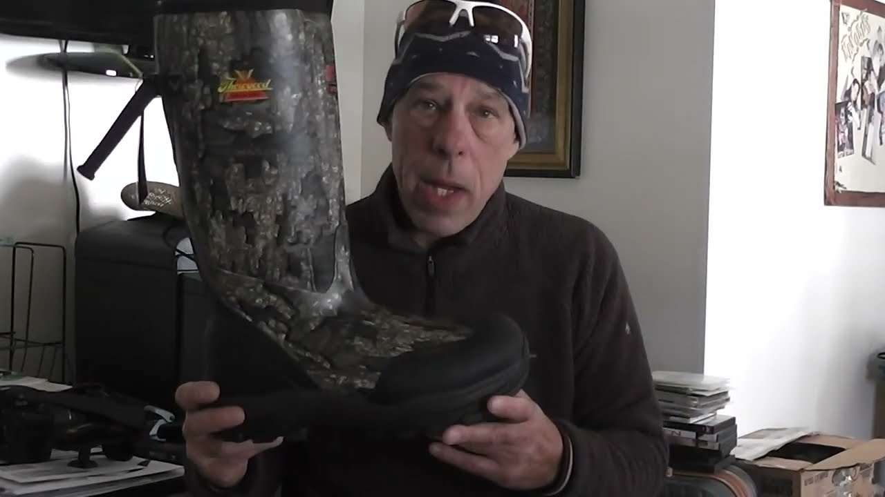 Thorogood rubber boots 17