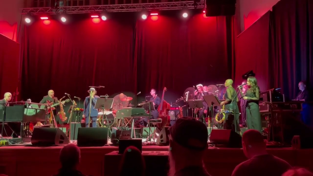 Van Morrison. GLORIA. Whitla Hall Belfast 21 February 2025