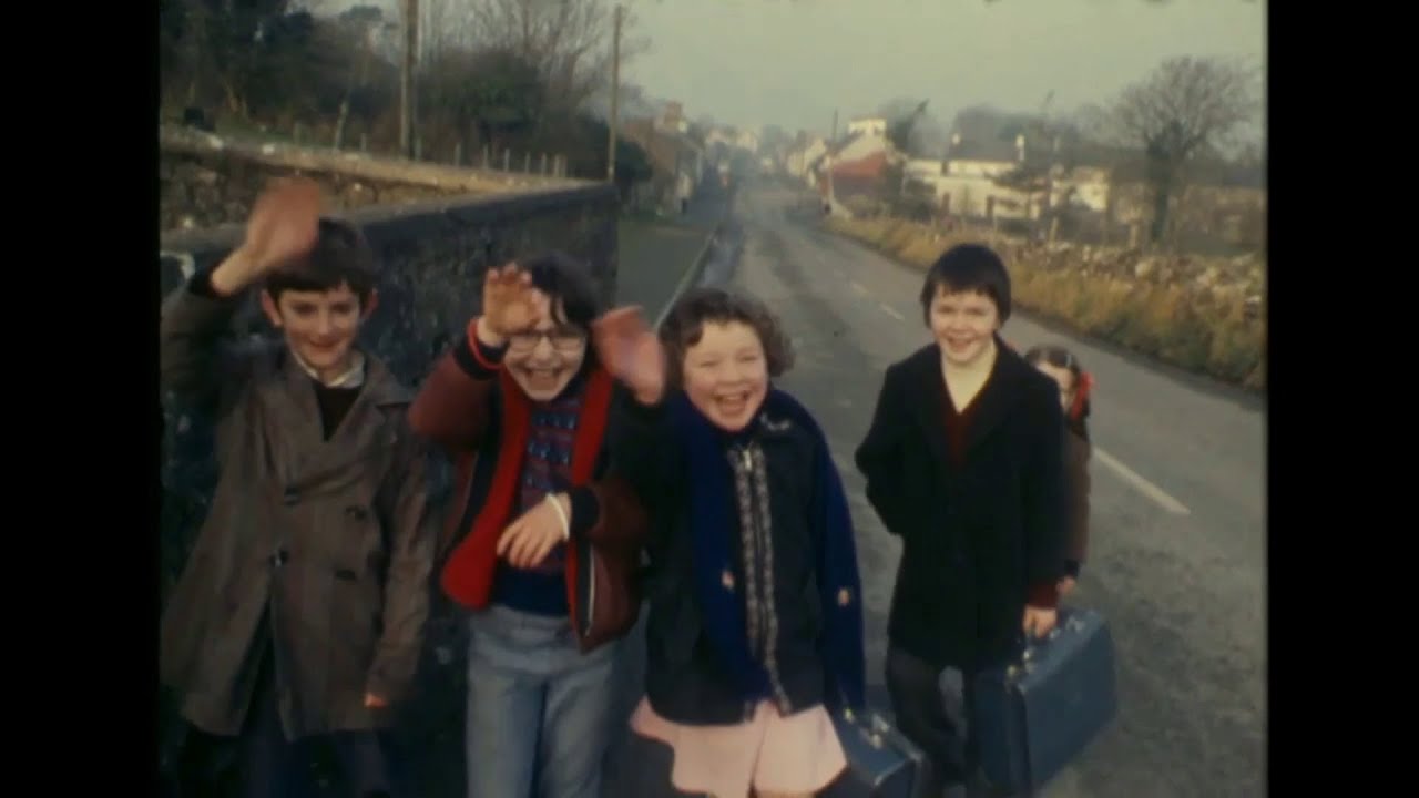 Hall’s Pictorial Weekly in Athleague, Co. Roscommon, Ireland 1978