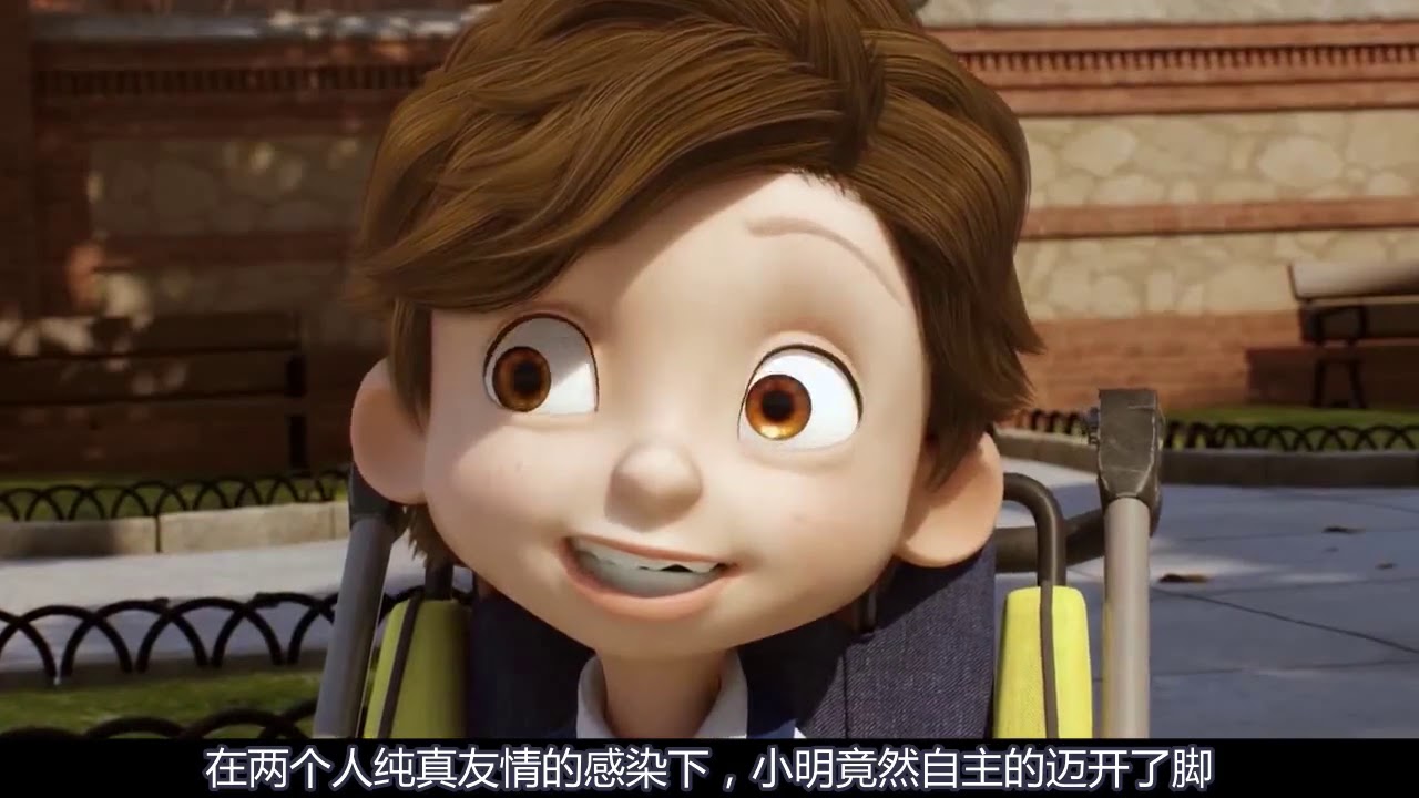 小男孩自出生就坐着轮椅，小女孩却用这个方法，让他学会了踢足球